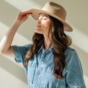 Camp the Label Women’s Ford Fedora Hat in French Beige Australian Wool